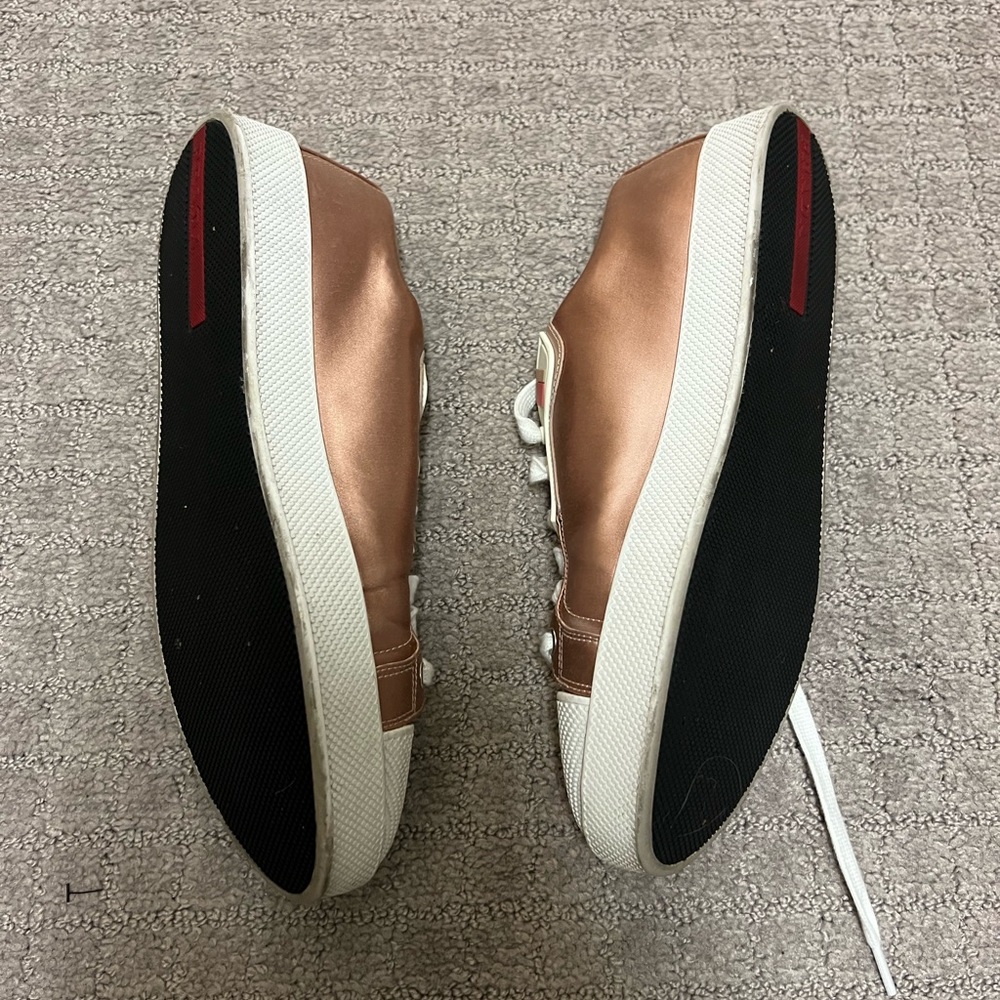Women’s Prada sneakers size 39 (8/8.5 US) - Picture 4 of 8